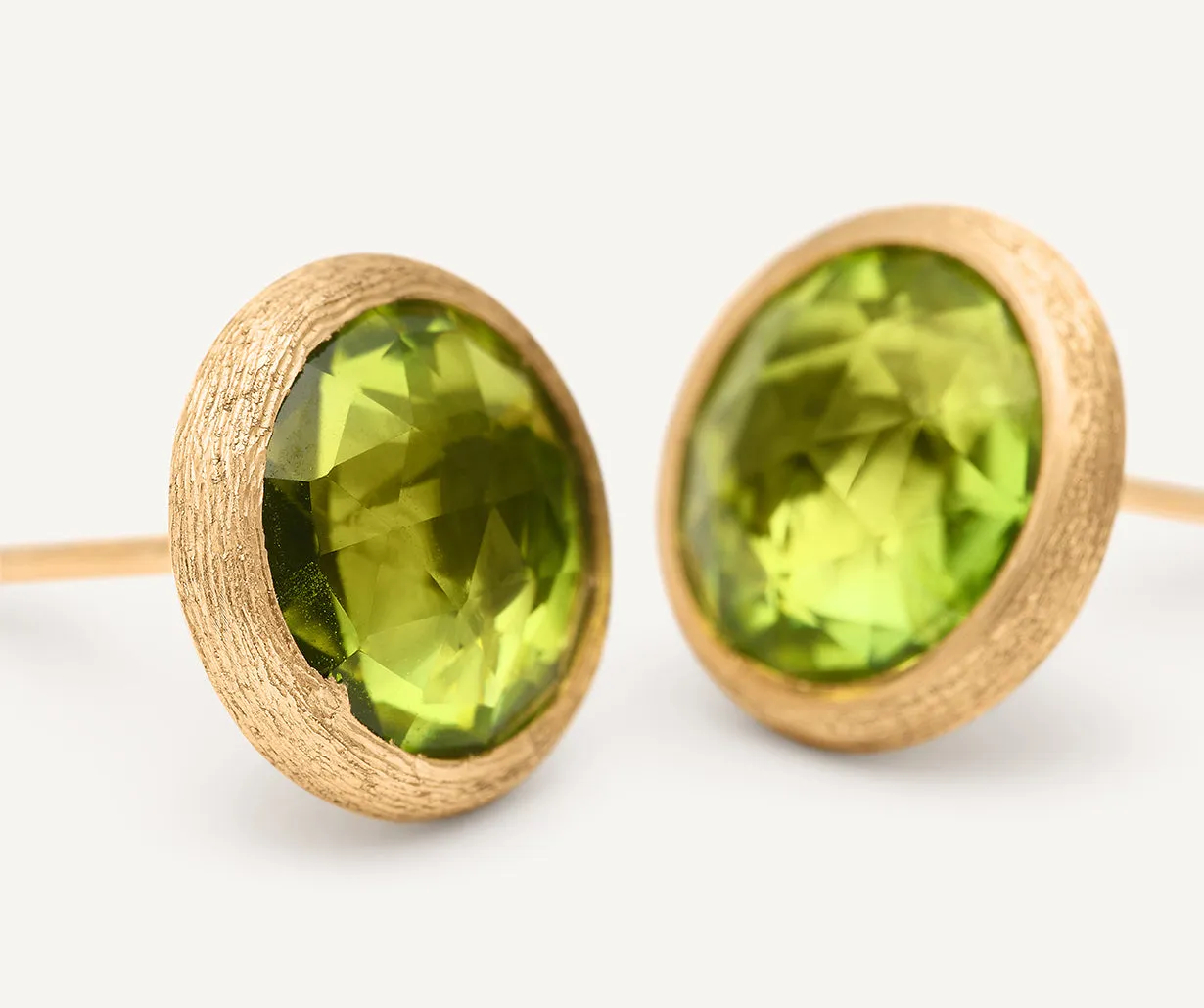 18K Yellow Gold Peridot Stud Earrings