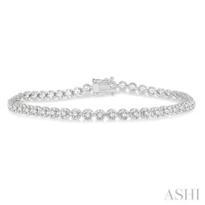 2 Ctw Round Cut Diamond Illusion Bracelet in 14K White Gold