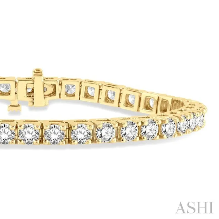 8 Ctw Square Shape Round Cut Diamond Tennis Bracelet in 14K Yellow Gold