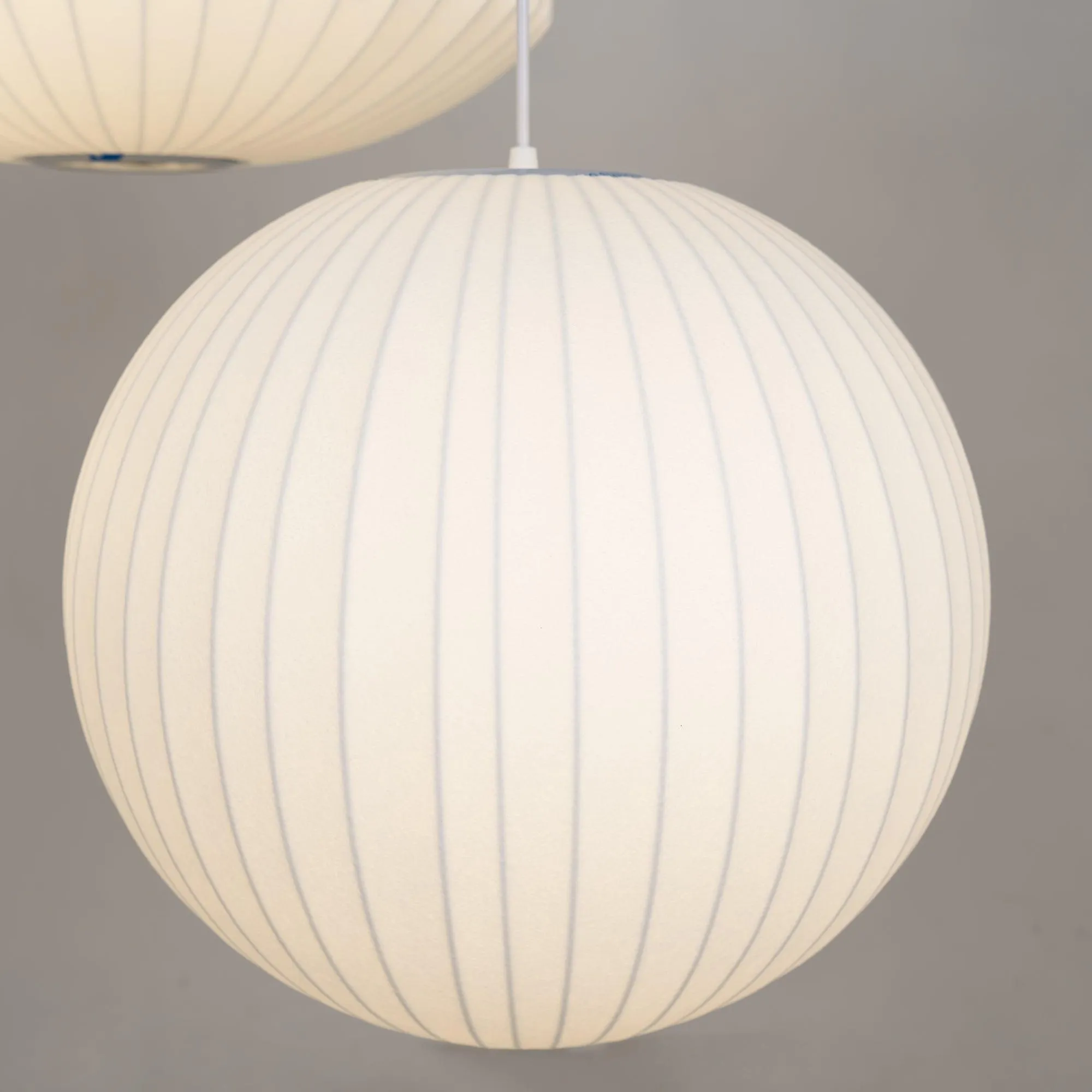 Bubble Mulberry Silk Pendant Lamp