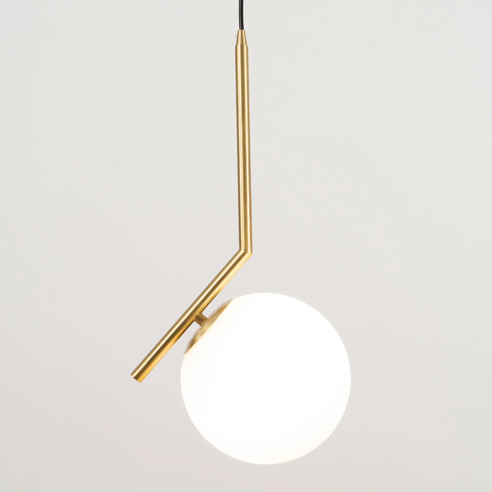 Corner Round Pendant Light