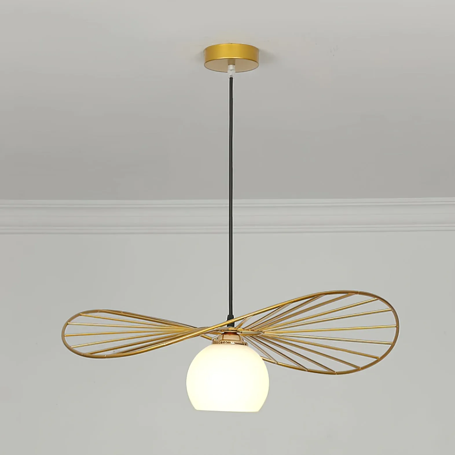 Fluora Hat Pendant Lamp