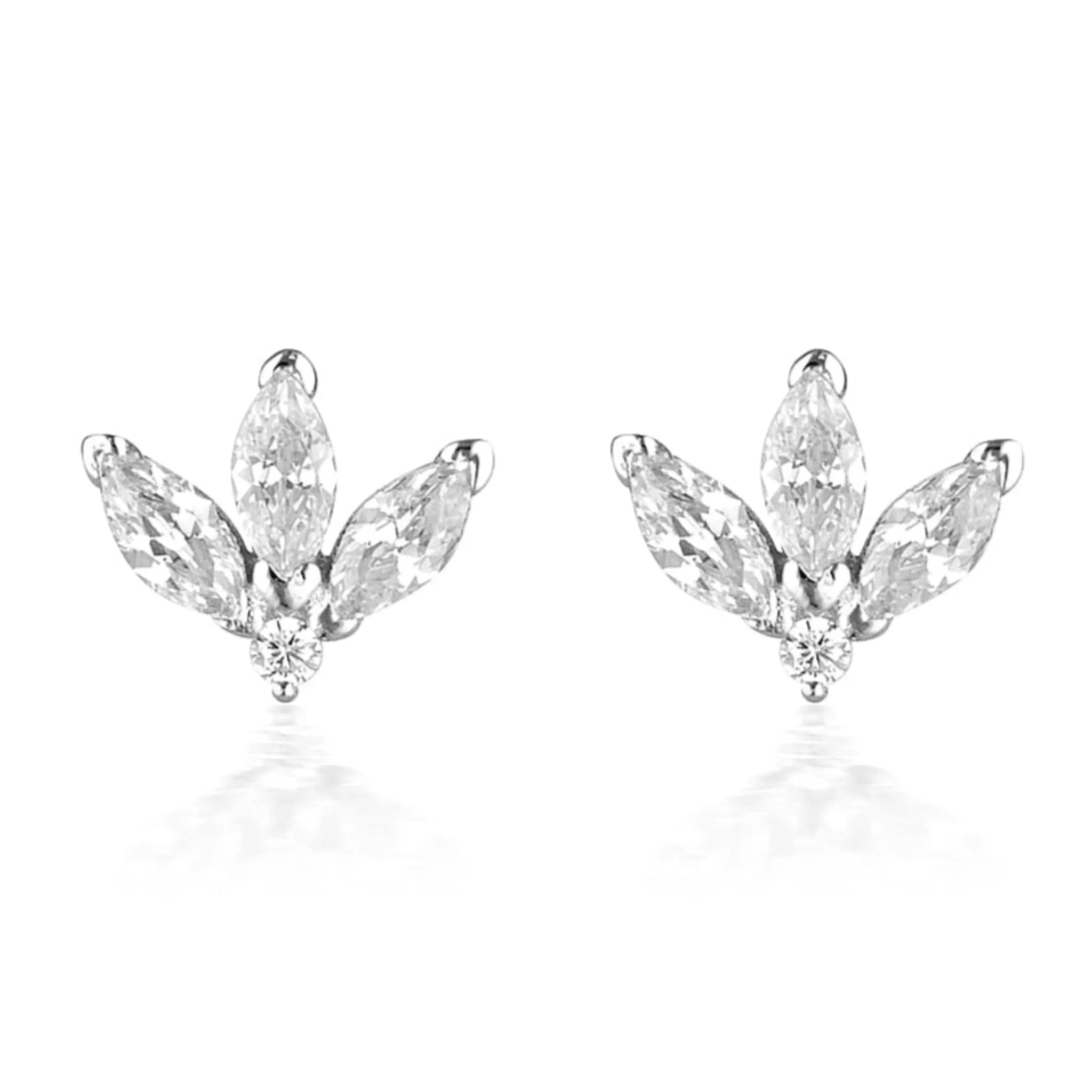 Georgini Noel Nights Misstletoe Earrings Silver