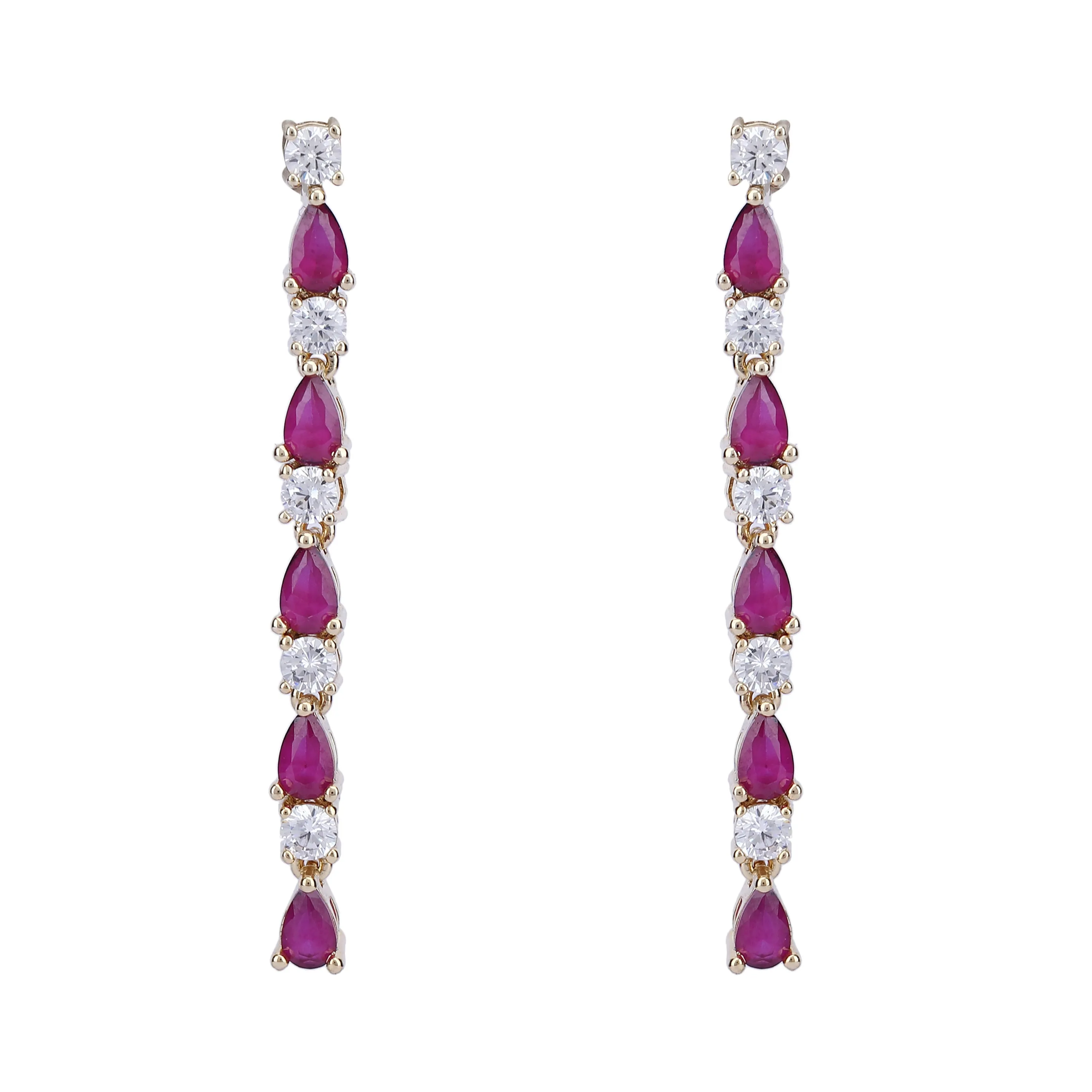 LAGHUVI EARRING