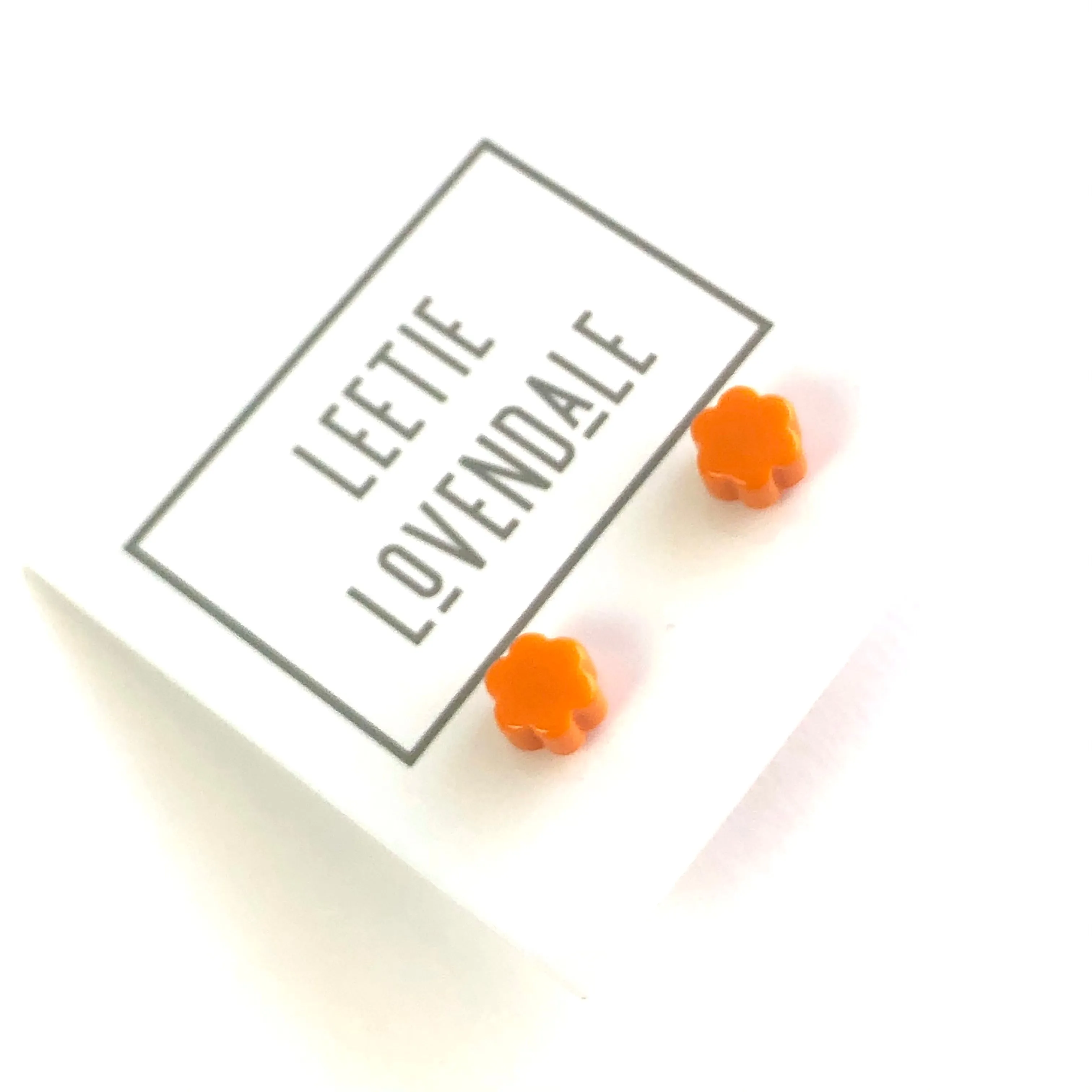 Light Orange Deco Daisy Stud Earrings