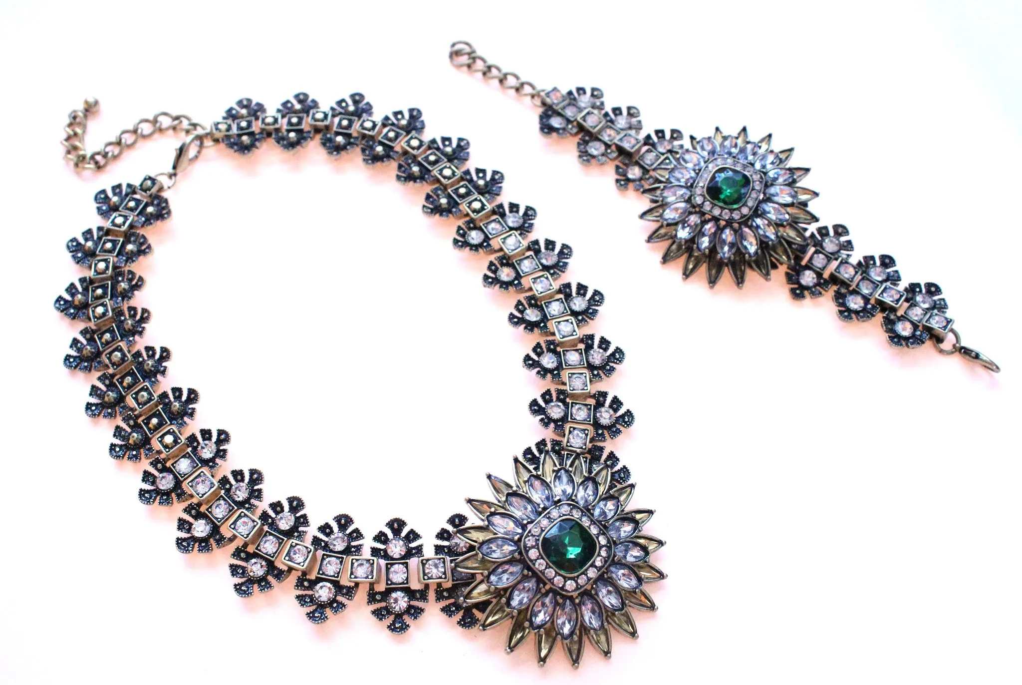 Luxe Crystal Flower Bracelet- 2 Color Options