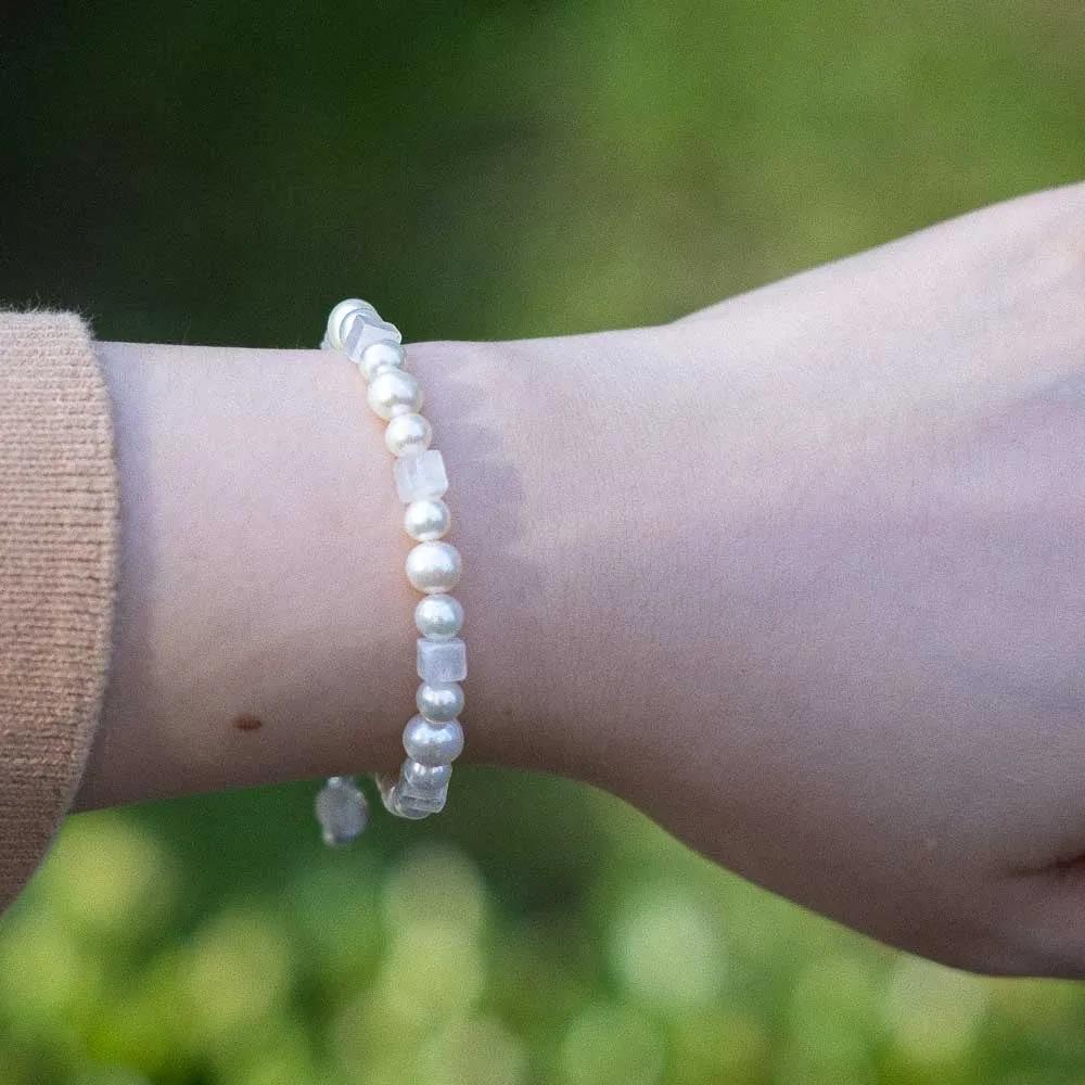 Maryann- Moonstone Pearl Bracelet