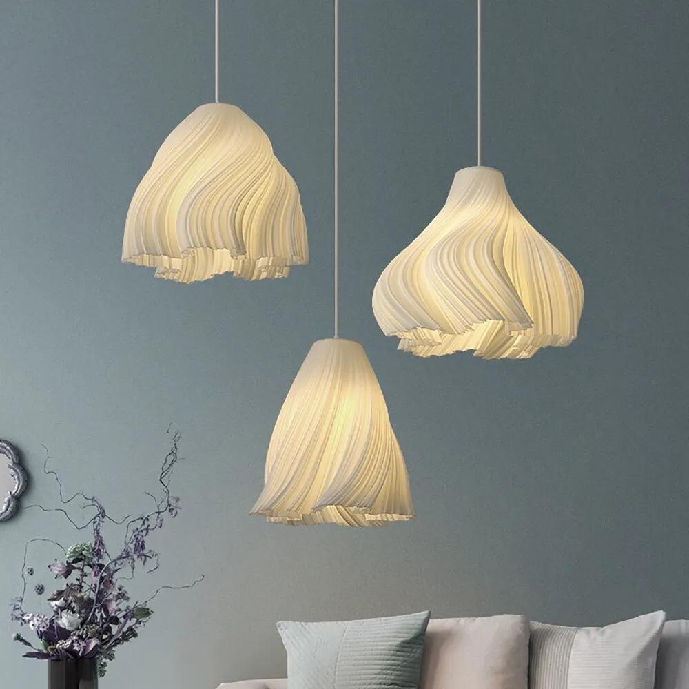 Modern 3D Creative Small Chandelier Pendant Lights for Restaurant Bedside Bar Kitchen Kids Room