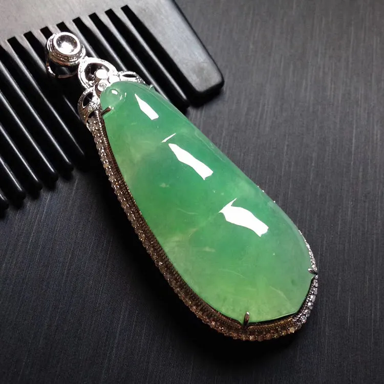 Natural Jade Pendant Jadeite Gold Pendant PT434