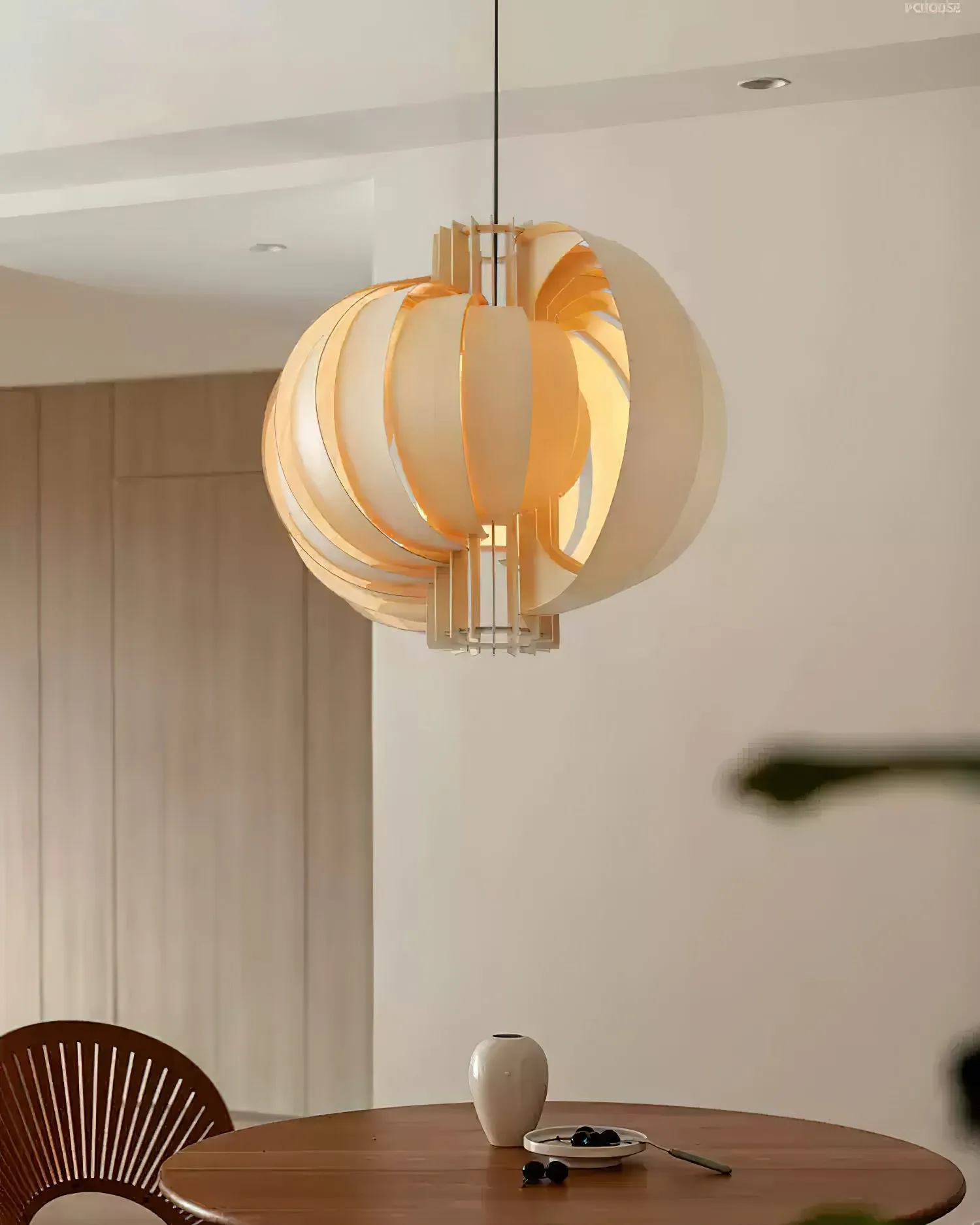 Wooden Lantern Pendant Lamp